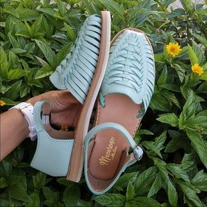 NWOT Huarache Sandals
